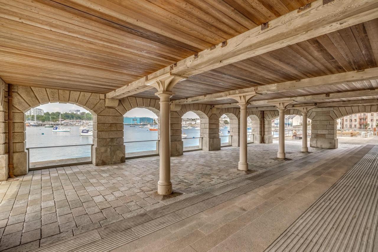 Luxury 2 Bed Apartment In Historic Royal William Yard Плімут Екстер'єр фото